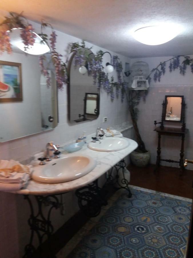 B&B Arechi Salerno Exterior photo